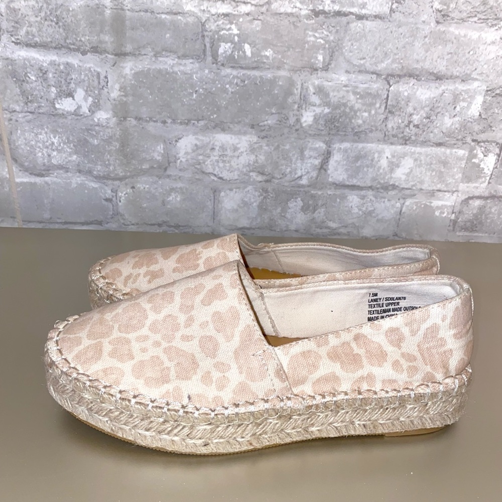 Leopard print chunky sole canvas shoes